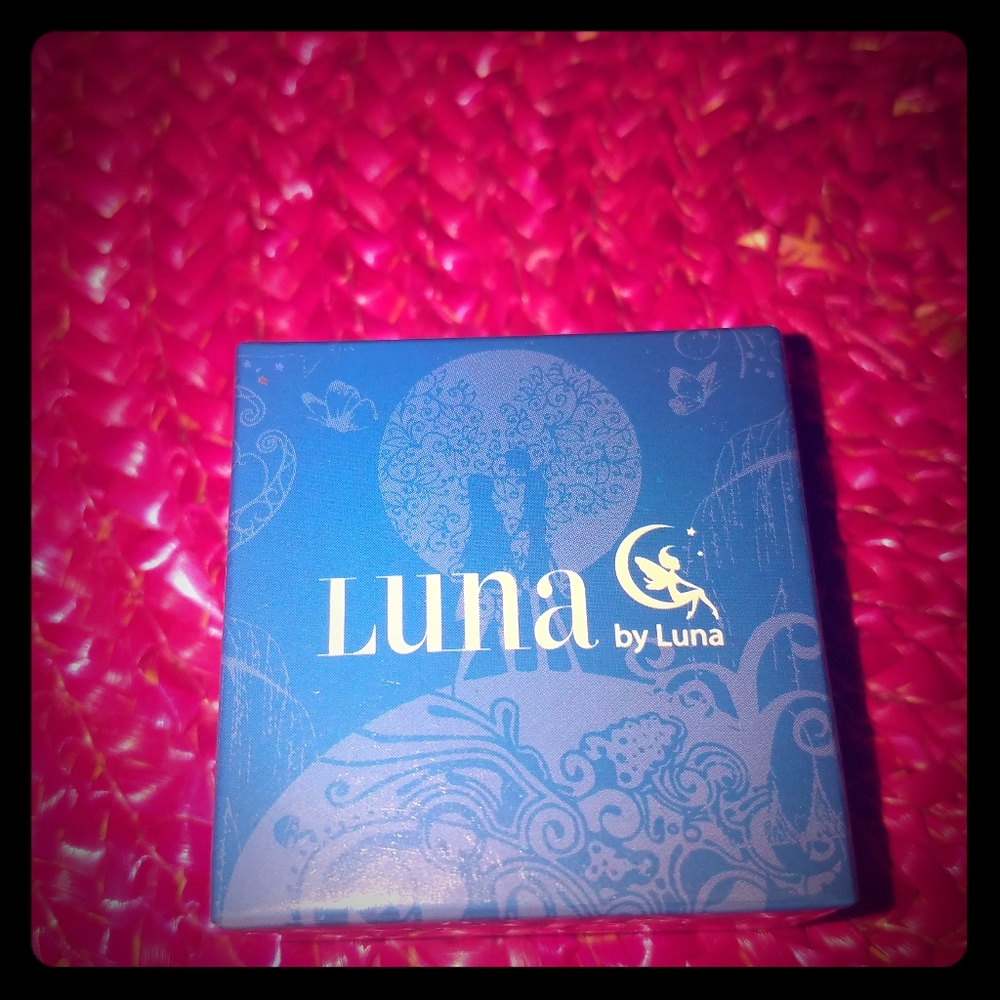 Luna by Luna Spiced Pumpkin eyeshadow